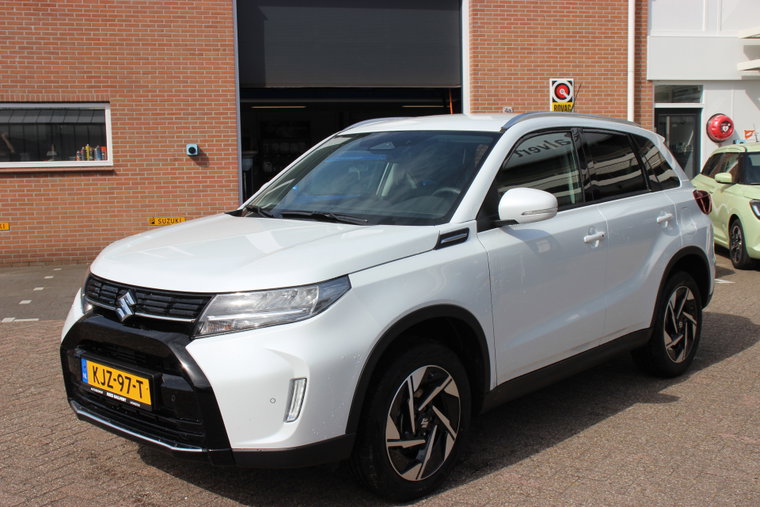 Vehicle Image 9