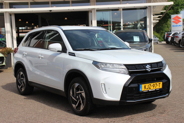 Vehicle Image 11