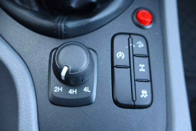 Vehicle Image 13