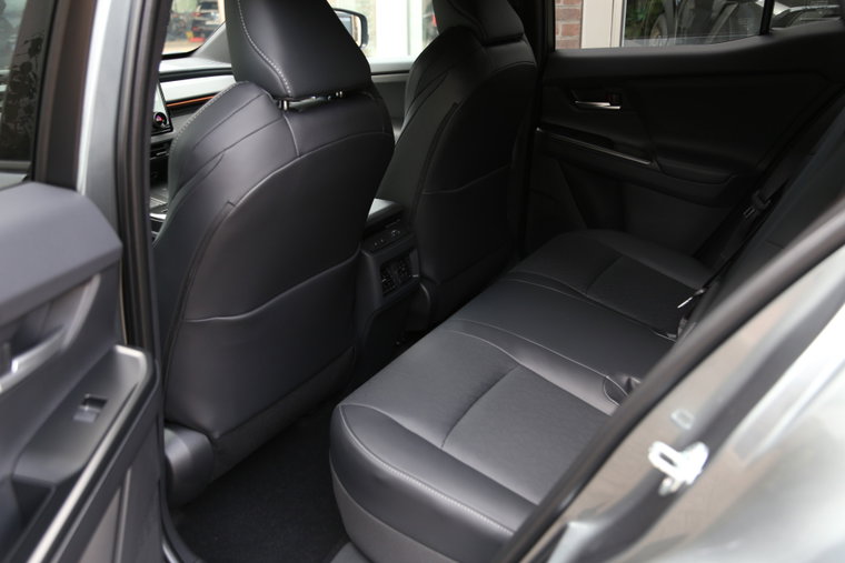 Vehicle Image 19