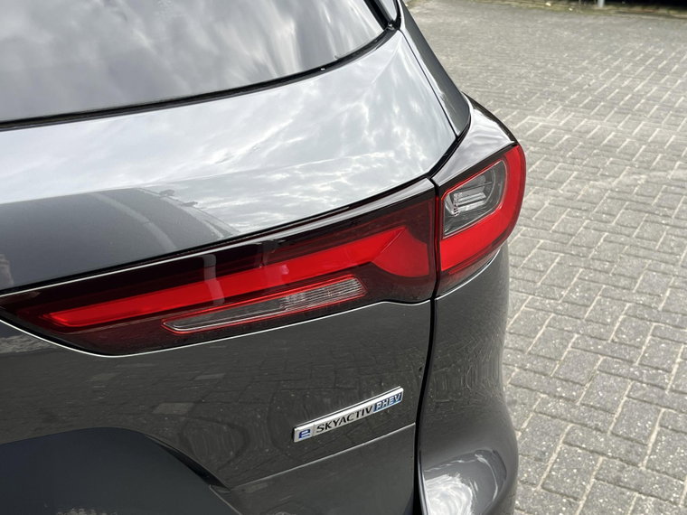 Vehicle Image 38