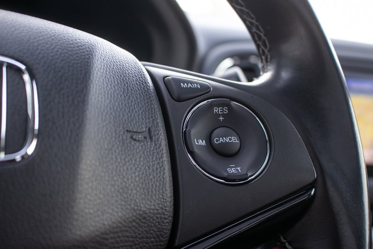 Vehicle Image 40