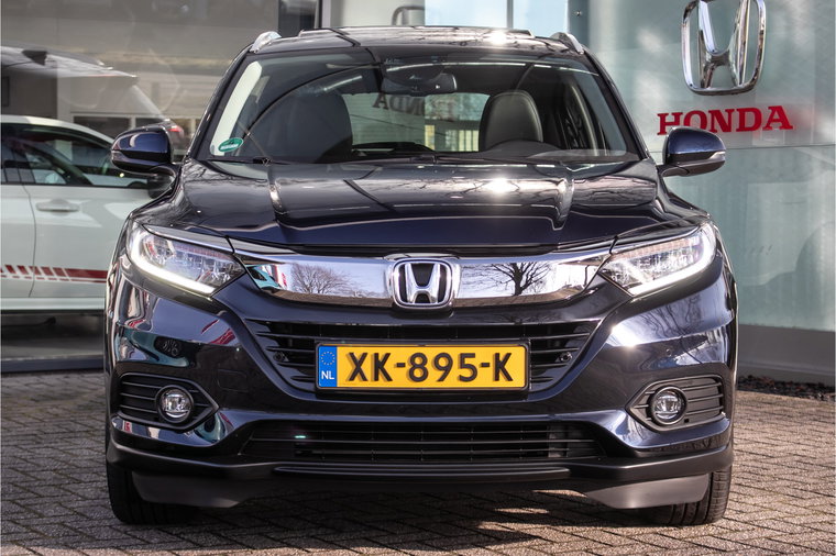 Vehicle Image 11