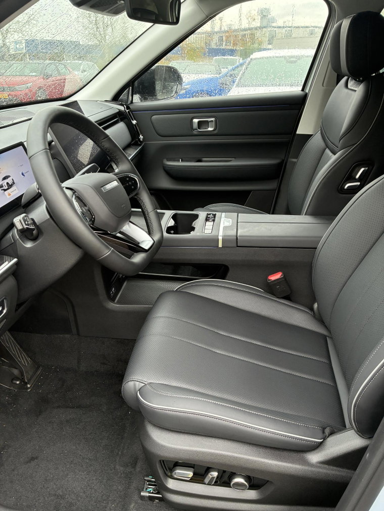 Vehicle Image 20