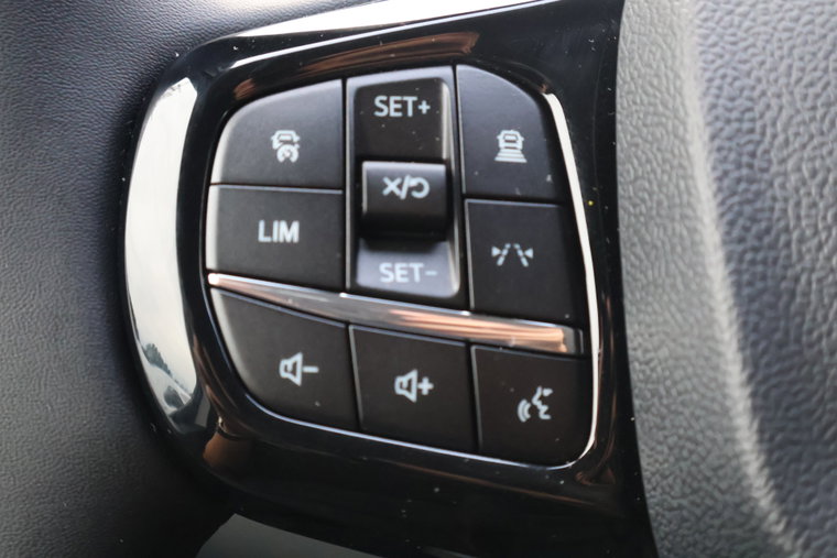 Vehicle Image 19