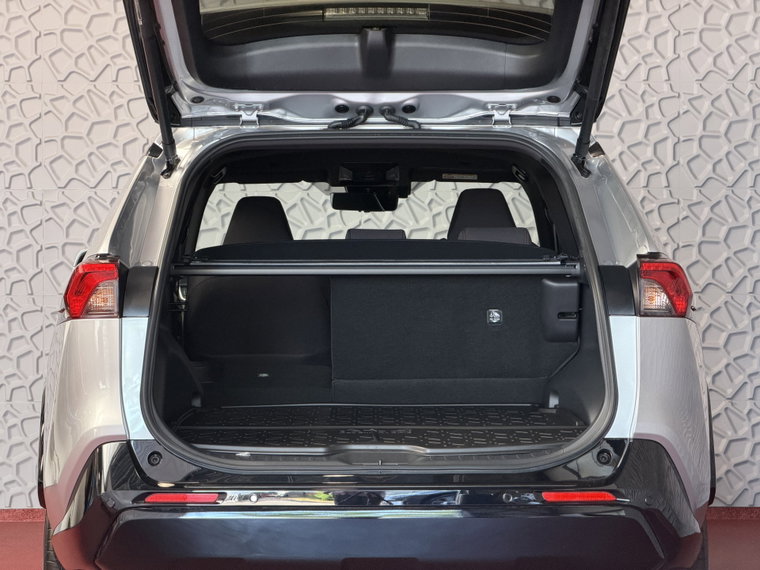 Vehicle Image 45