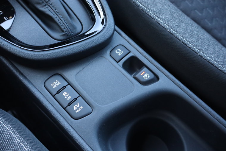 Vehicle Image 24