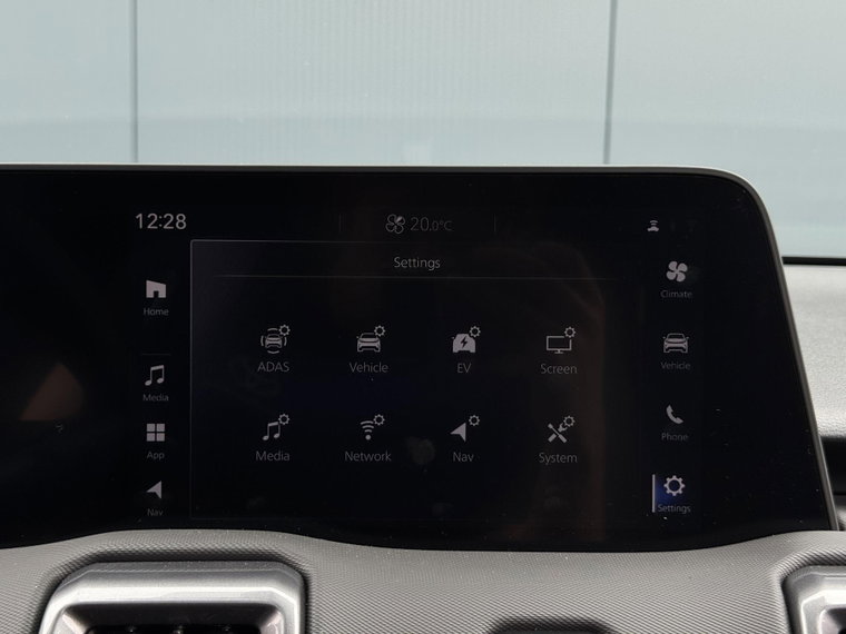 Vehicle Image 38