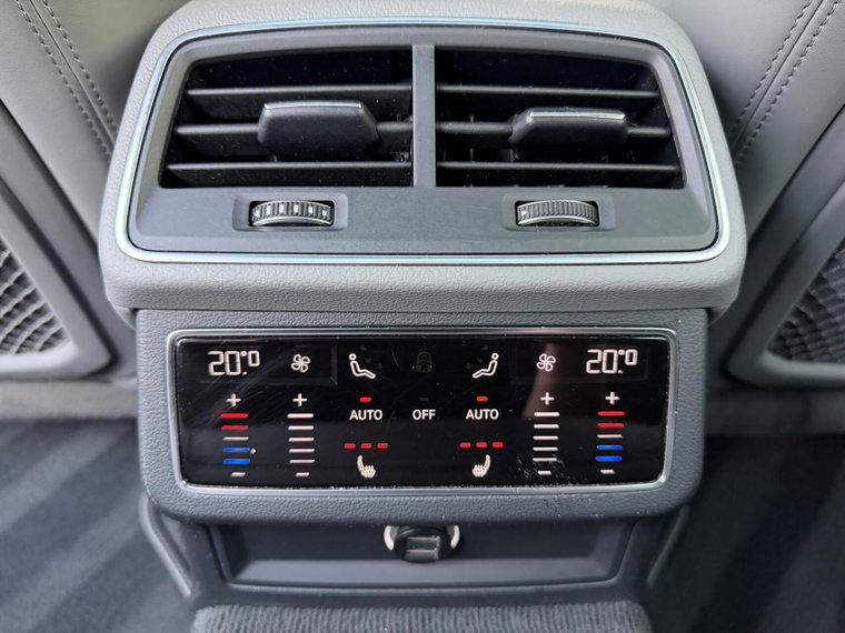 Vehicle Image 28