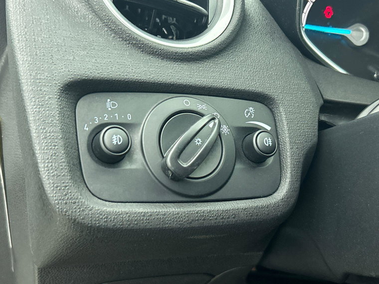 Vehicle Image 27