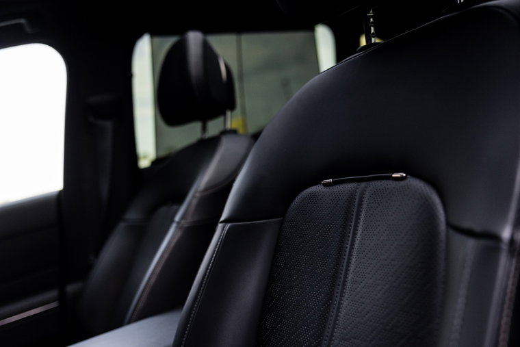 Vehicle Image 21