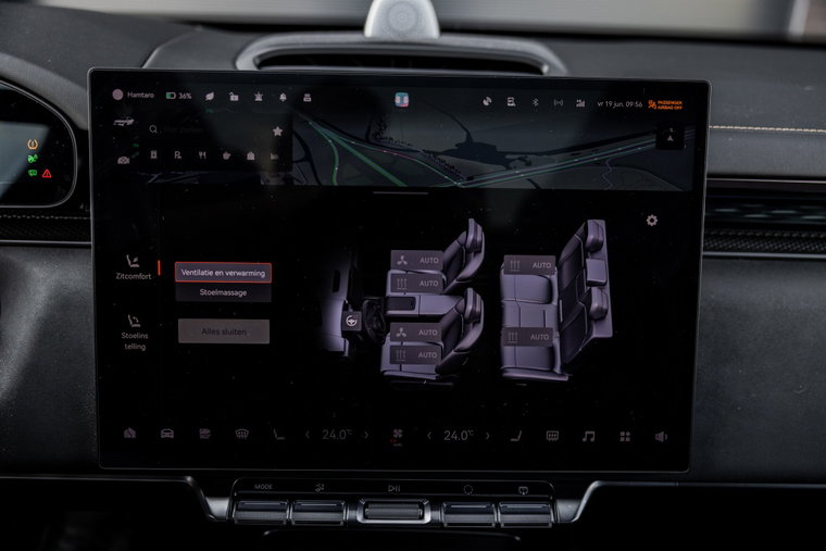Vehicle Image 39