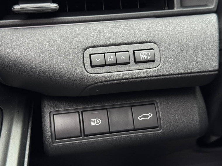 Vehicle Image 28