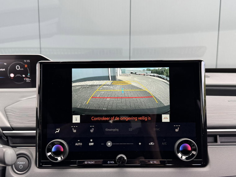Vehicle Image 35