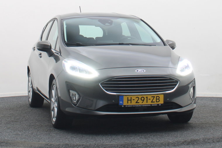 Vehicle Image 19