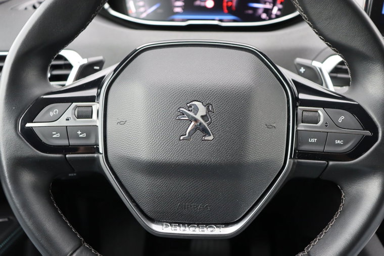 Vehicle Image 24