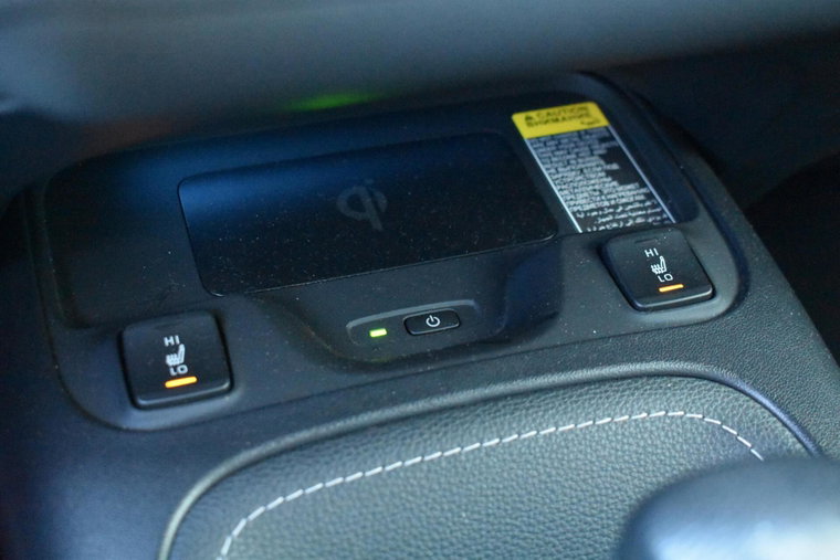 Vehicle Image 24