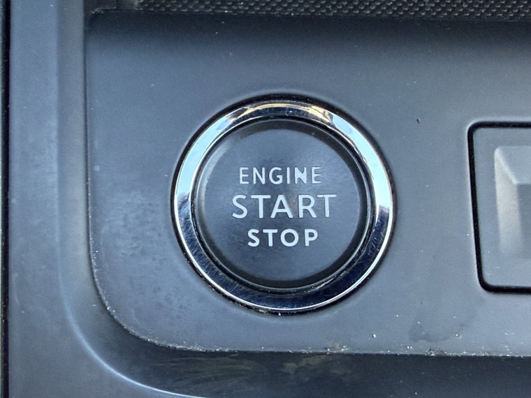 Vehicle Image 40