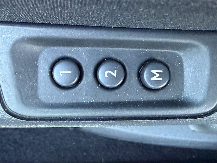 Vehicle Image 45