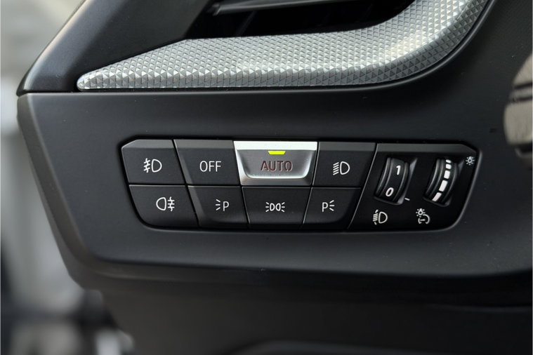 Vehicle Image 45