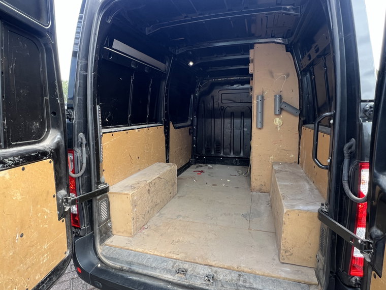 Vehicle Image 19