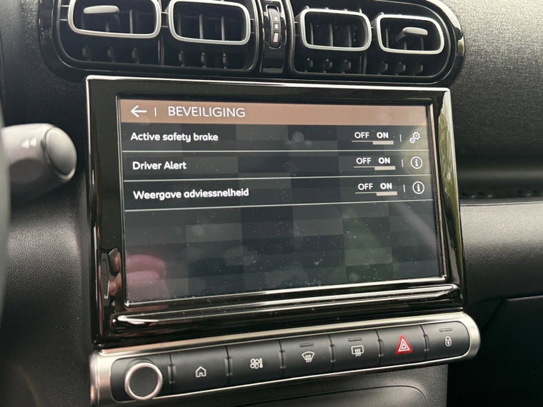 Vehicle Image 39