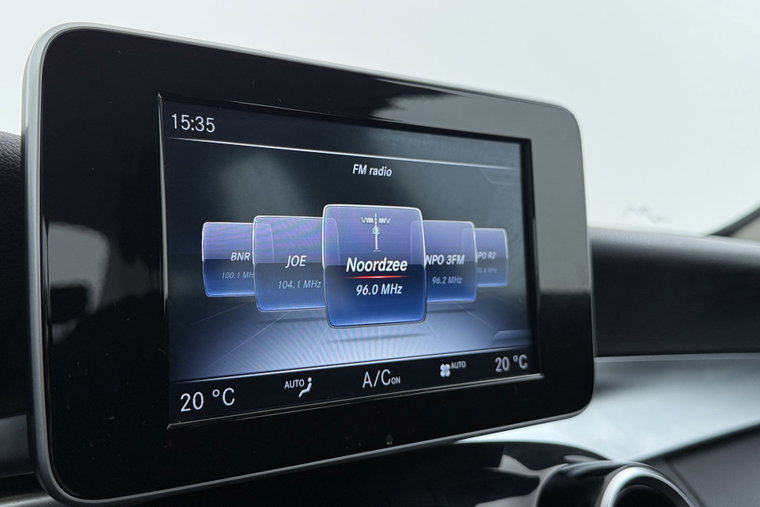 Vehicle Image 20