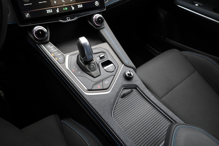 Vehicle Image 23