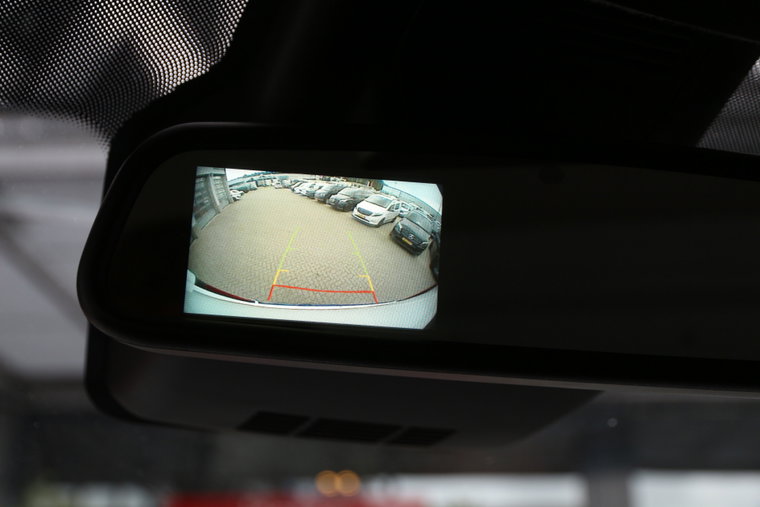Vehicle Image 17