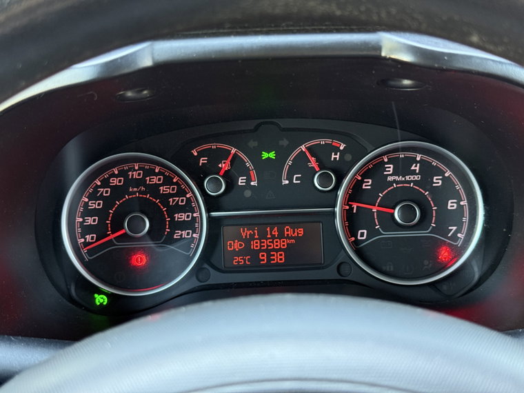 Vehicle Image 18