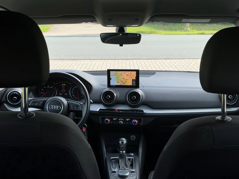 Vehicle Image 20