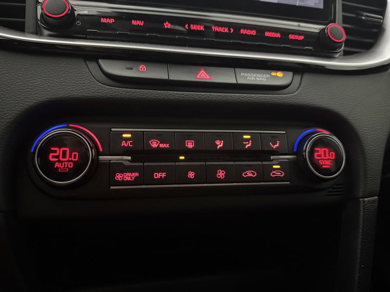 Vehicle Image 26