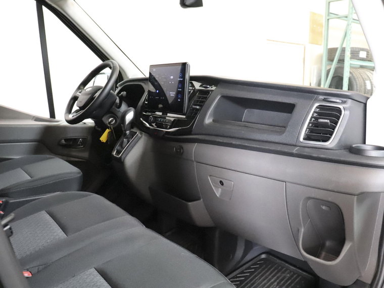 Vehicle Image 33