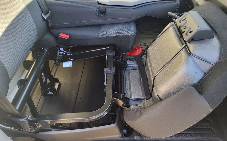Vehicle Image 18