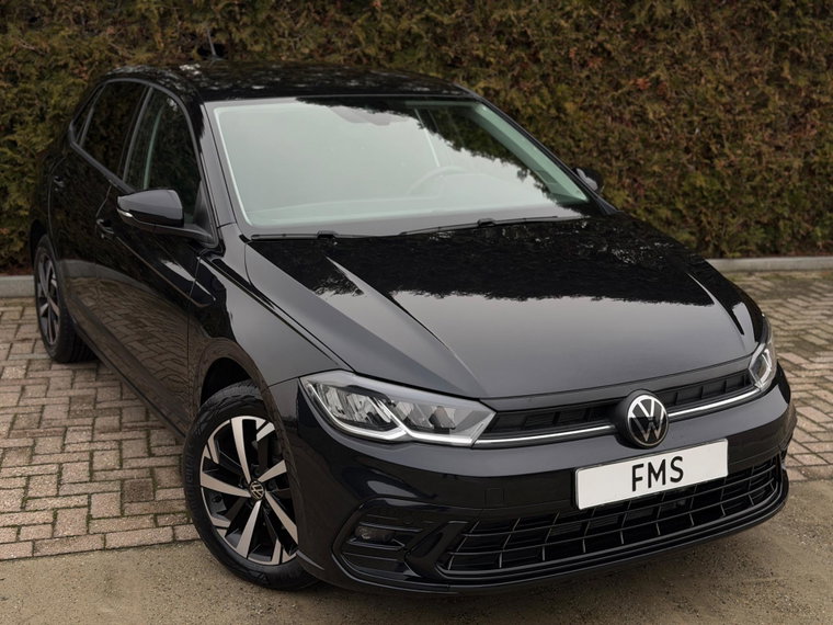 Vehicle Image 30