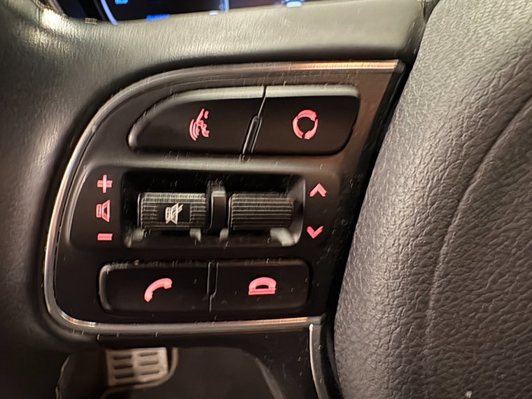 Vehicle Image 17