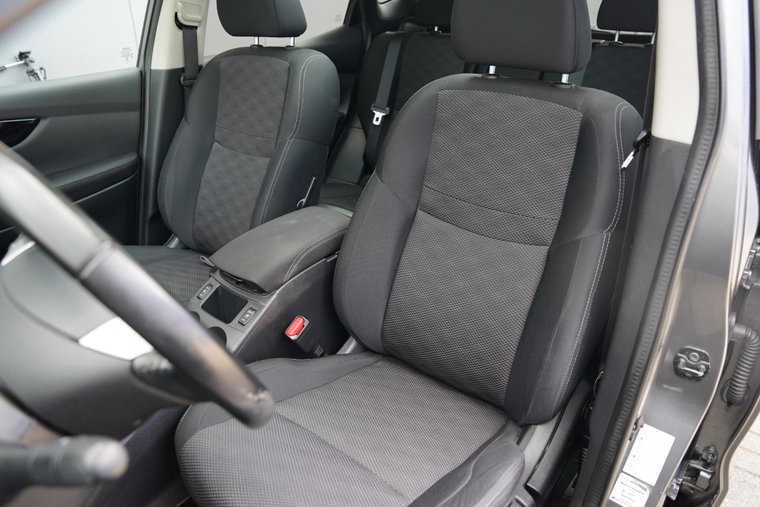 Vehicle Image 33