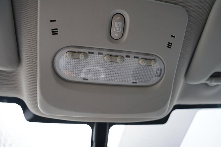 Vehicle Image 37