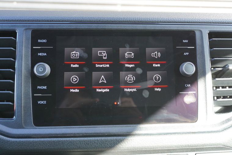 Vehicle Image 18