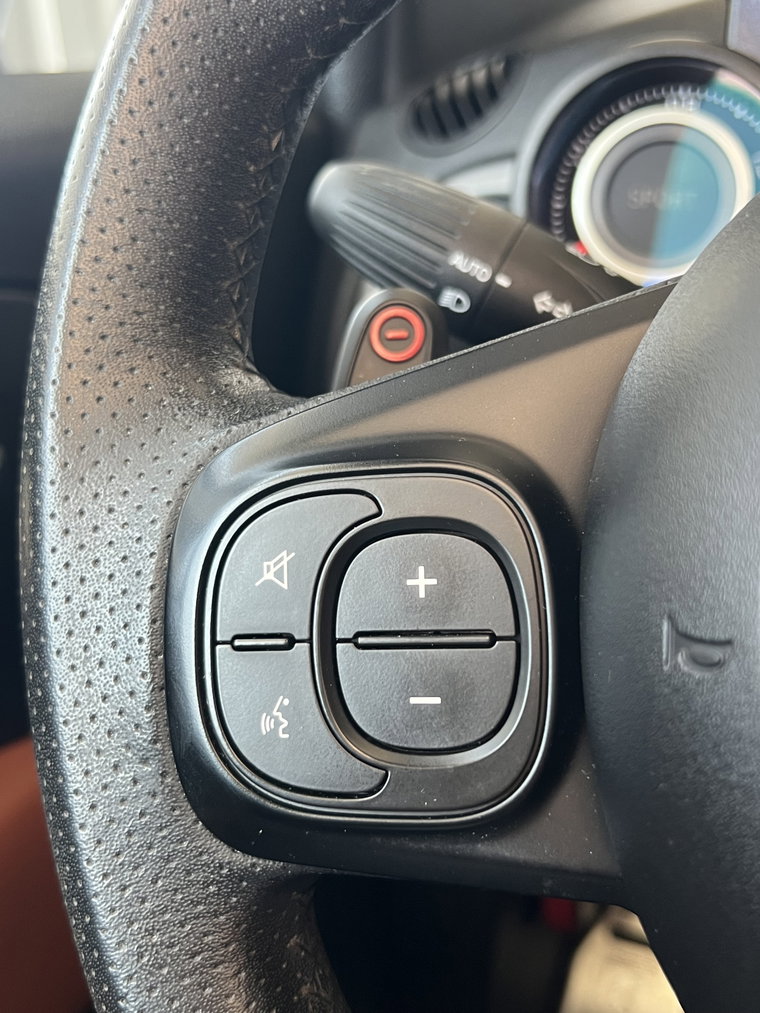 Vehicle Image 29