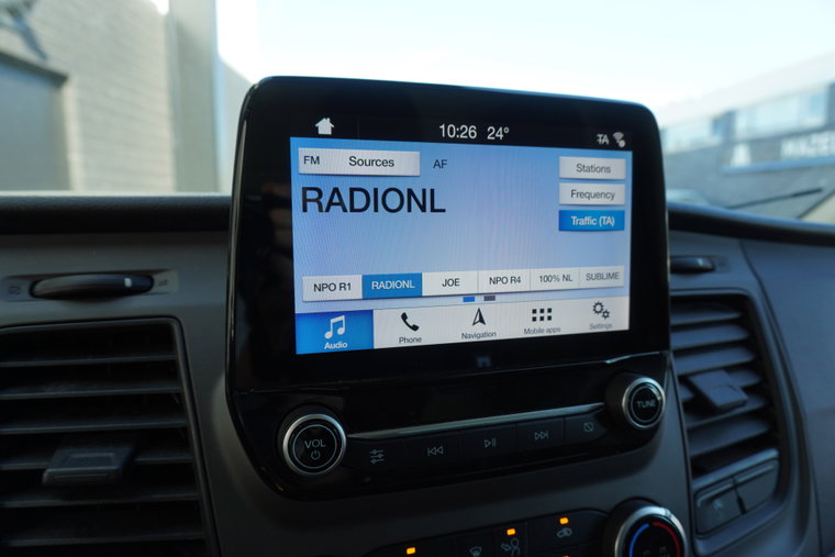 Vehicle Image 11