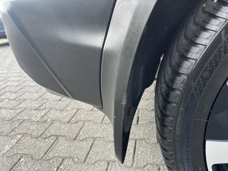 Vehicle Image 37