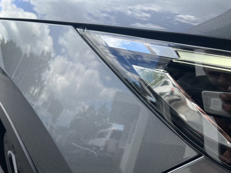 Vehicle Image 38