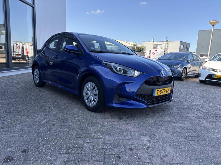 Vehicle Image 6