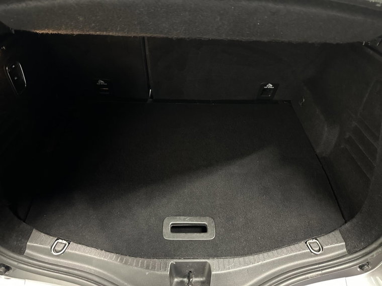 Vehicle Image 45
