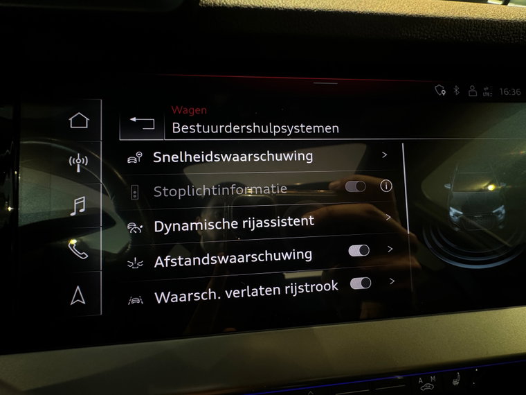 Vehicle Image 35
