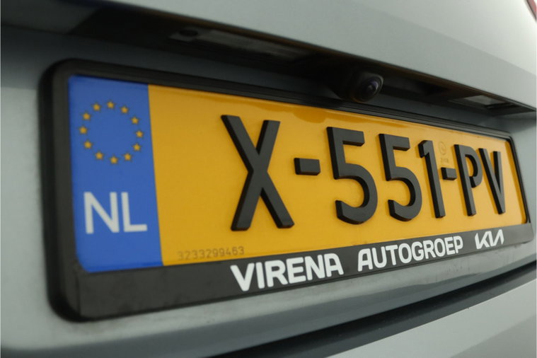 Vehicle Image 42