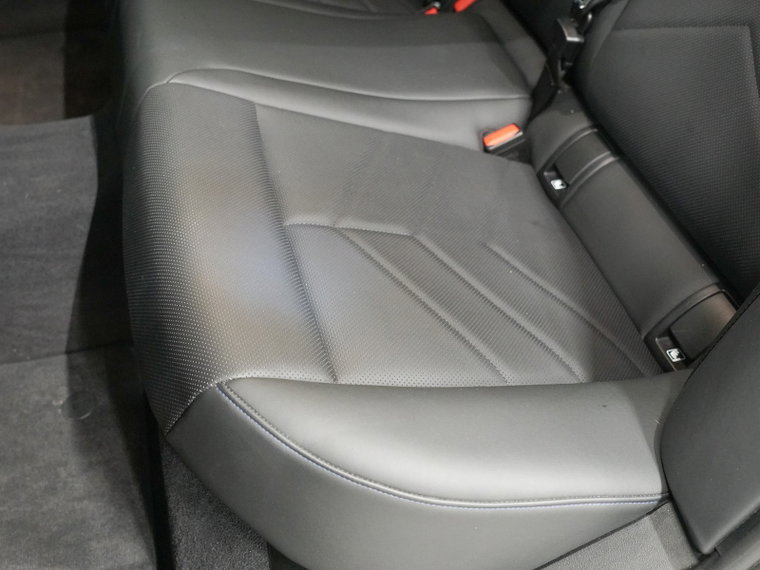Vehicle Image 41