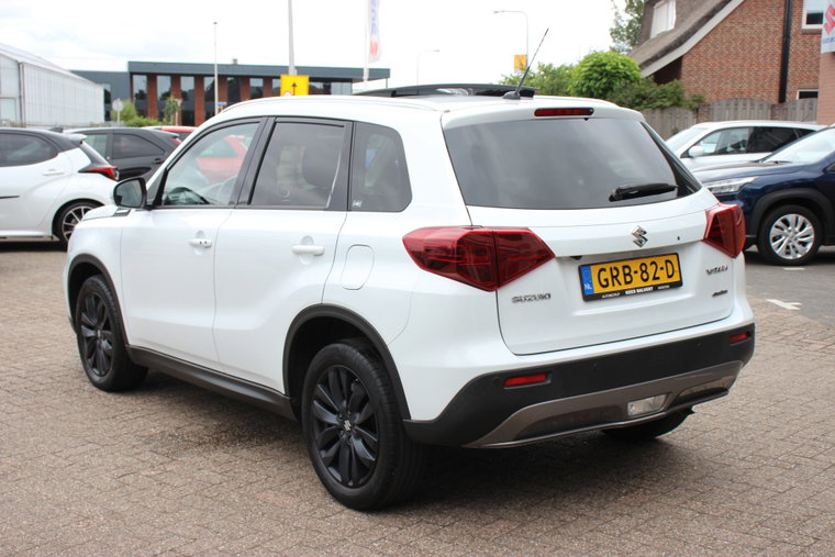 Vehicle Image 3