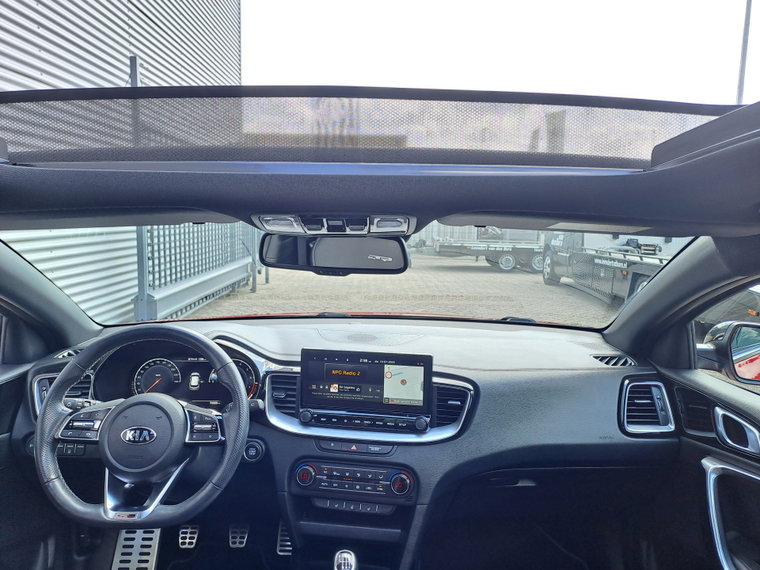 Vehicle Image 22
